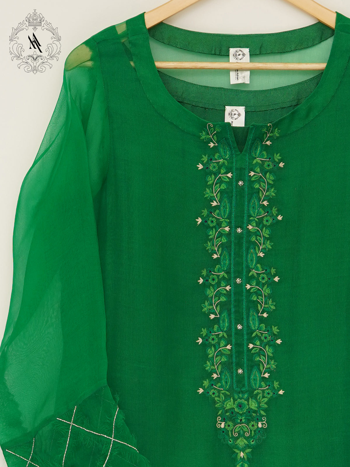 Kurta | Embroidered